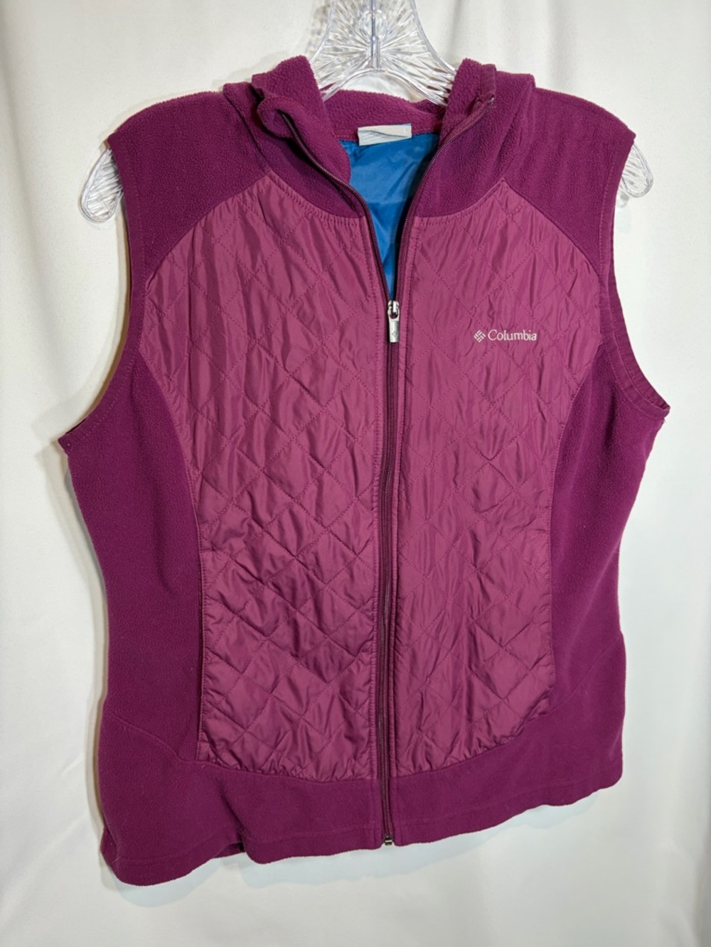 Columbia Quilted Fleece Vest in Berry Plum Size Large